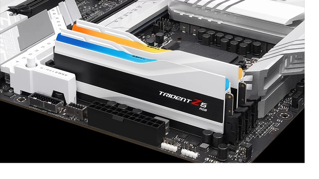 [4713294234063] 4713294234063 G.SKILL F5-6400J3239G16GX2-TZ5RW 32GB (2 x 16GB)/ DDR5 6400 MT/s/ Timings 32-39-39-102/ Voltage 1.4V/ TZ5 RGB