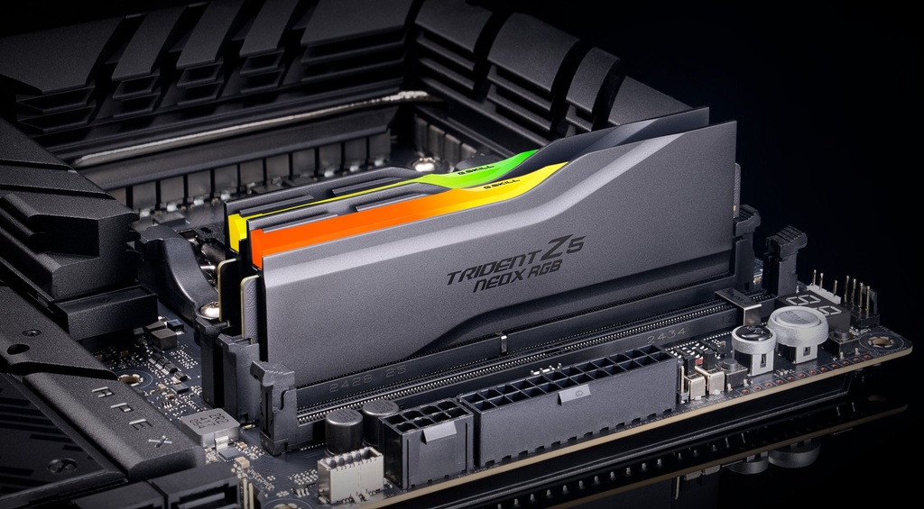 MEGS-F5-6000-2636-TZ5NXRN G.SKILL F5-6000A2636H16GX2-TZ5NXRN 32GB (2 x 16GB)/ DDR5 6000 MT/s/ Timings 26-36-36-32/ Voltage 1.45V/ TZ5 Neo X RGB AMD EXPO ™ Ultra Low Latency