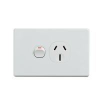 [040.000.0014] Classic Single Power Point 250V 15A - Horizontal