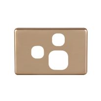 [040.000.0039] Classic Single Power Point with Extra Switch Cover Plate - Horizontal - Gold