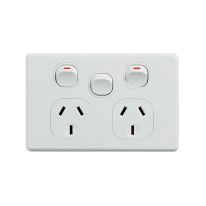 [040.000.0314] Classic Double Power Point 250V 10A with 16AX Extra Switch - Horizontal